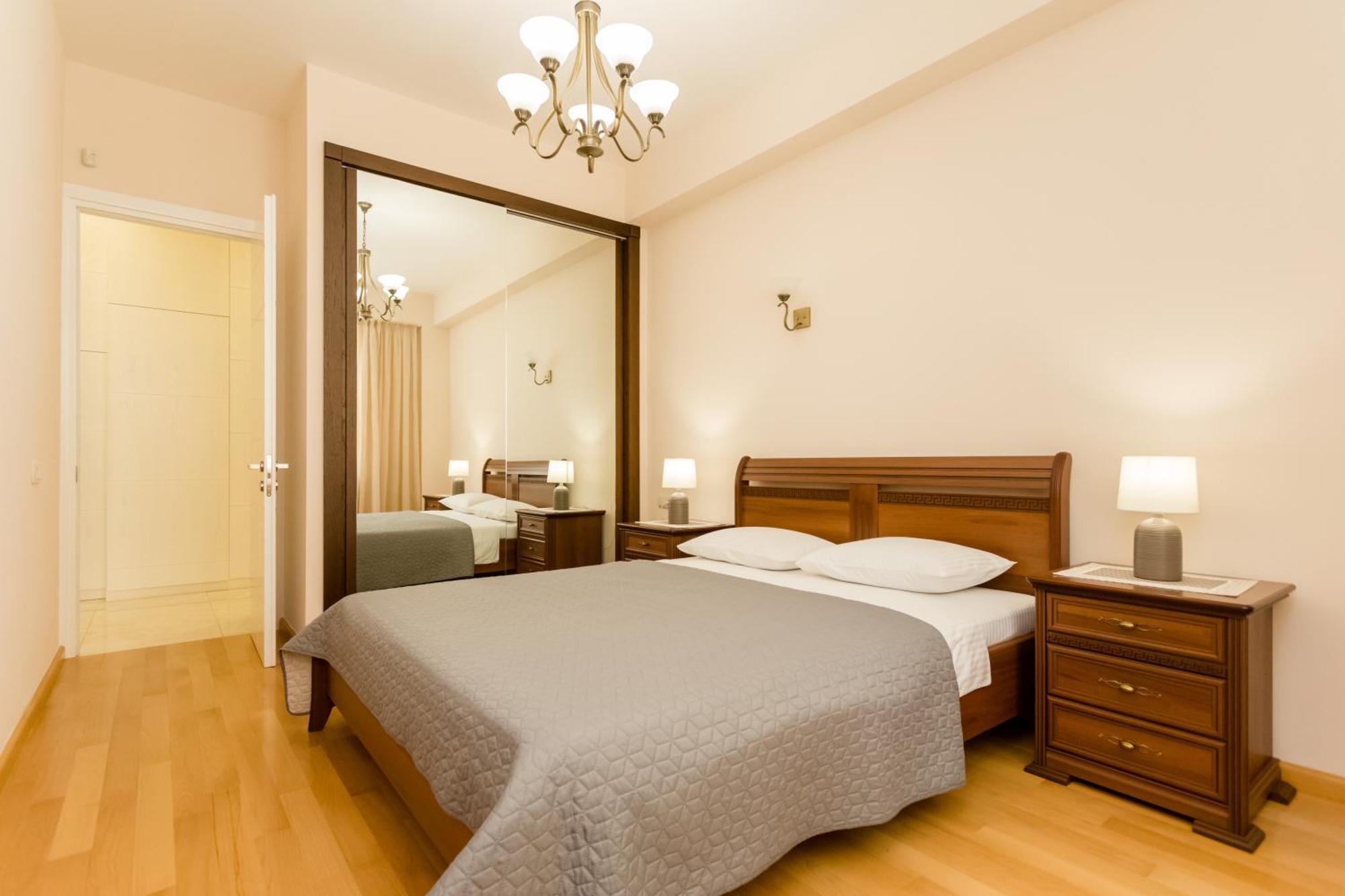 Апартаменти Downtown Comfort *